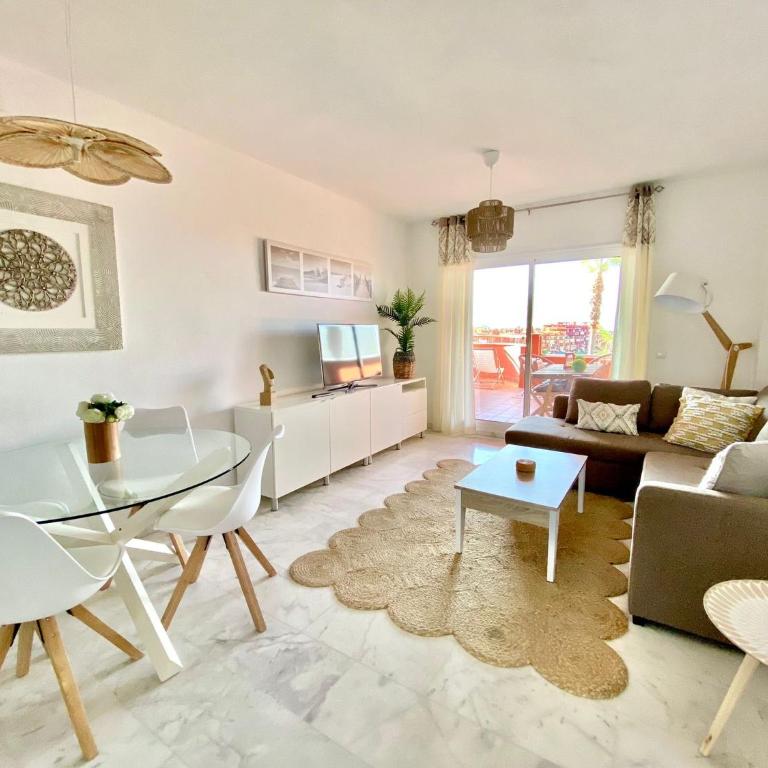 Sunset Terrace at La Reserva Marbella I Pools & Gardens - Apartment mit 2 Schlafzimmern - 17