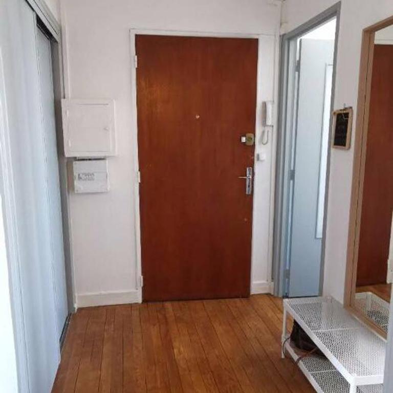 Cozy home with balcony at Lucie&Jeremie Gare - Apartment mit 2 Schlafzimmern und Balkon - 10