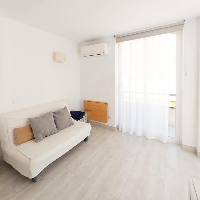Blau Park 225 - One-Bedroom Apartment - 10