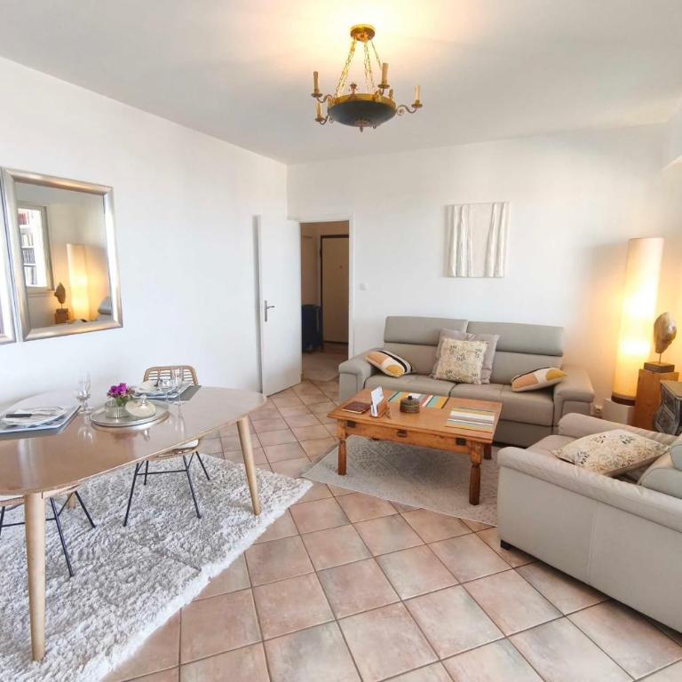 Apartment with balcony - sea view - Apartment - 3