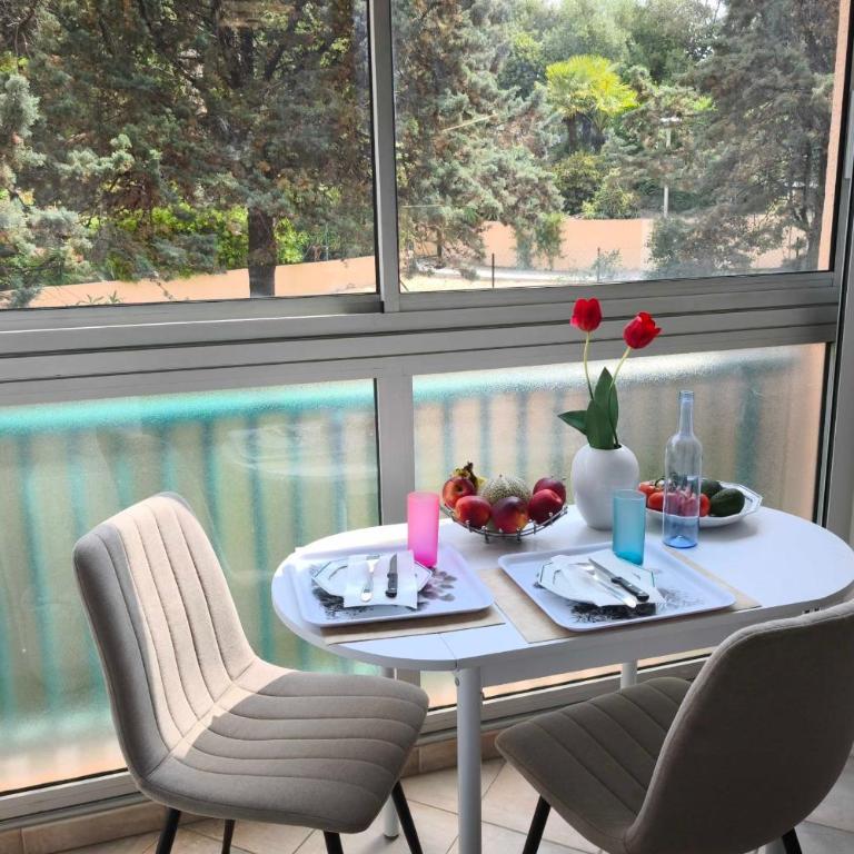 Apartment with balcony - sea view - Apartment - 13
