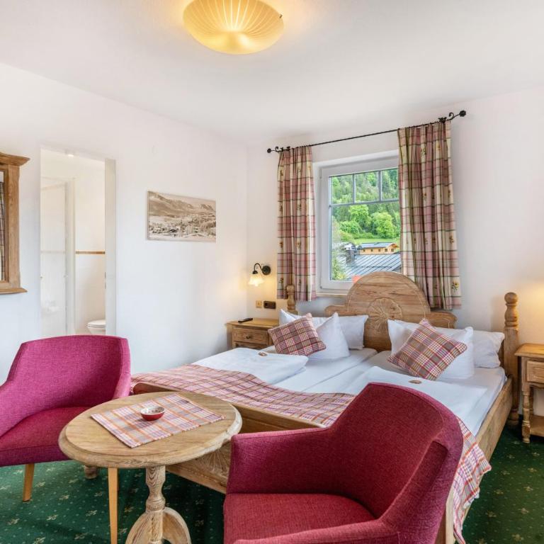 Gästehaus Tanneck mit Hallenbad - Standard Zimmer mit Queensize-Bett - 5