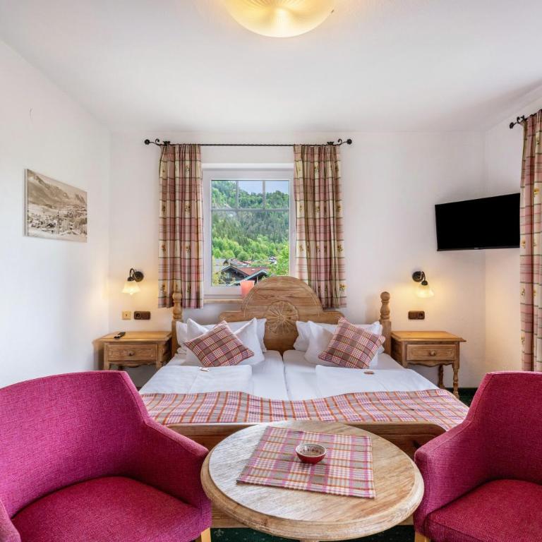 Gästehaus Tanneck mit Hallenbad - Standard Zimmer mit Queensize-Bett - 2