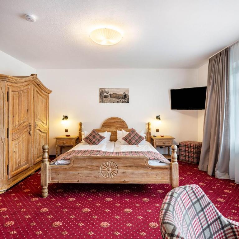 Gästehaus Tanneck mit Hallenbad - Standard Zimmer mit Queensize-Bett - 2