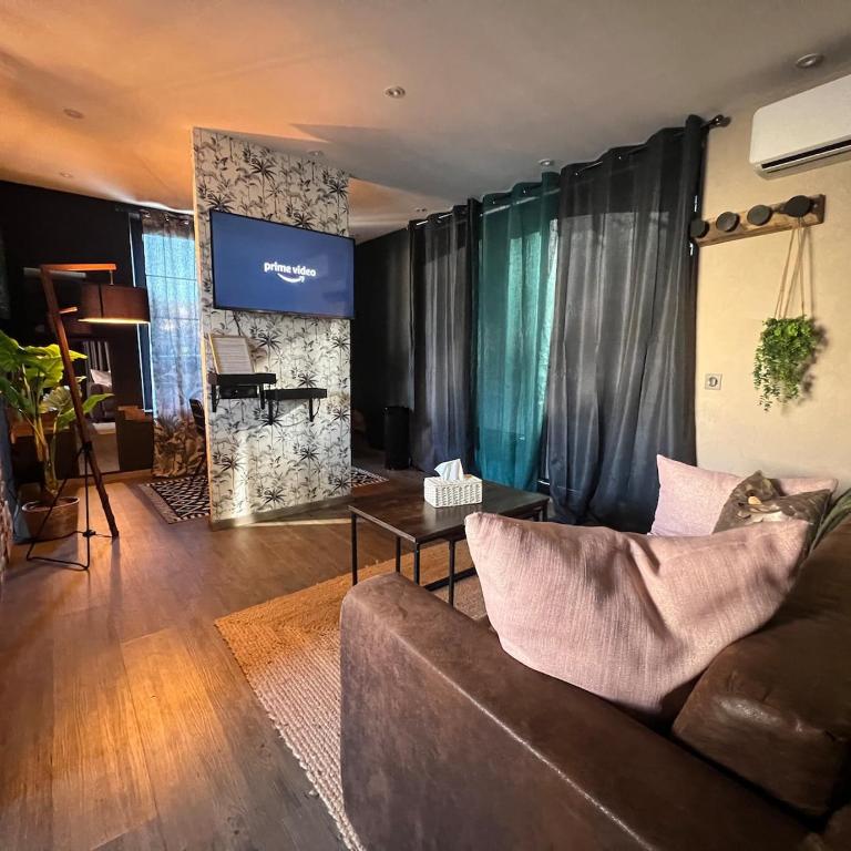 Studio LM, plein centre ville, parking privé - Apartamento de 1 dormitorio con vistas a la ciudad - 7