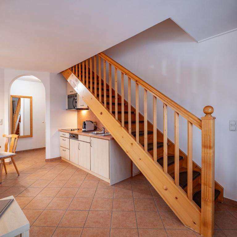 Hotel Theresia Garni - Apartment mit 2 Schlafzimmern und Balkon - 15