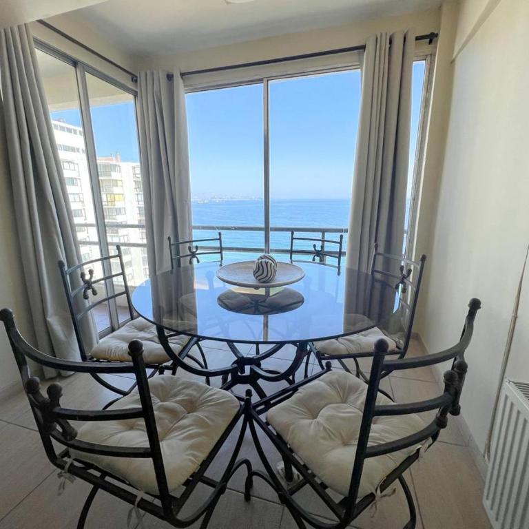Departamento frente al mar Av San Martín a pasos del muelle Vergara - Apartamento de 3 dormitorios - 7