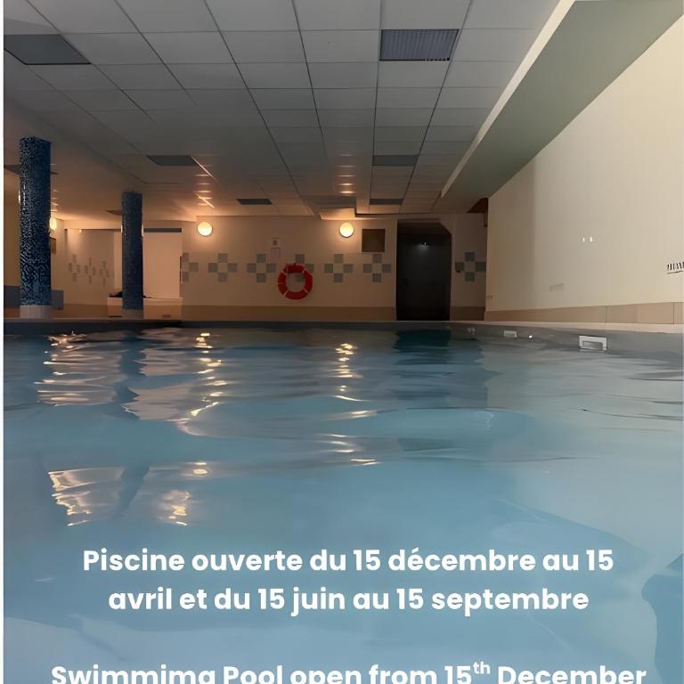 Les Marmottes - Piscine et Sauna - Two-Bedroom Deluxe Apartment with Garden View - 3