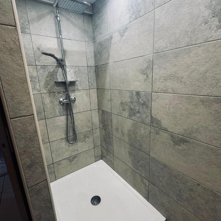 Charmant bas de villa - Apartamento de 2 dormitorios - 21