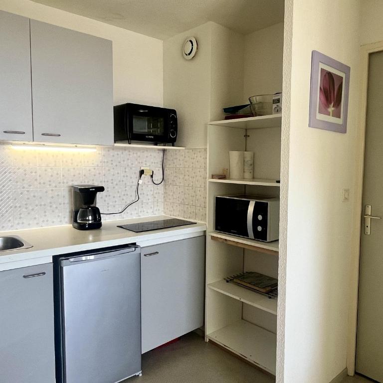 Bleu marine 203 - Apartment with Balcony - 4