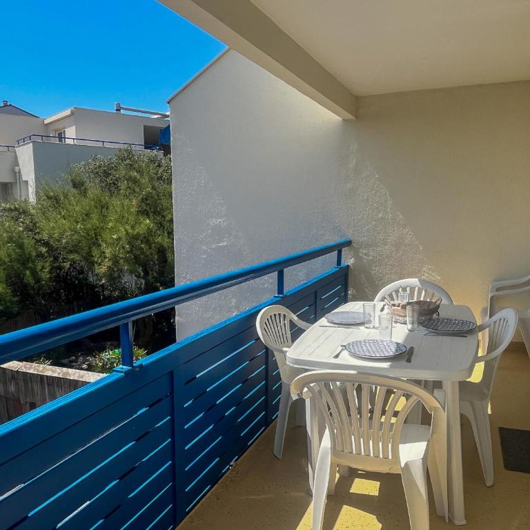 Bleu marine 203 - Apartment with Balcony - 6