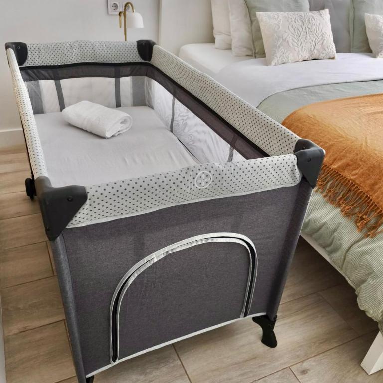 Dúplex Centro y Mar en Fuengirola, Málaga by Casa Flor - Deluxe Apartment mit 3 Schlafzimmern - 6