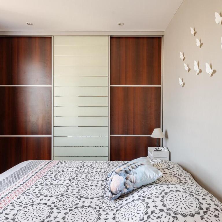 APPARTEMENT SPACIEUX et LUMINEUX AVEC GRAND GARAGE - Appartement 3 Chambres - 24