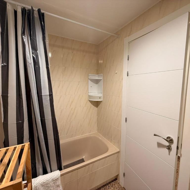 Two bedroom apartment at Islandia building - Apartamento de 2 dormitorios - 9