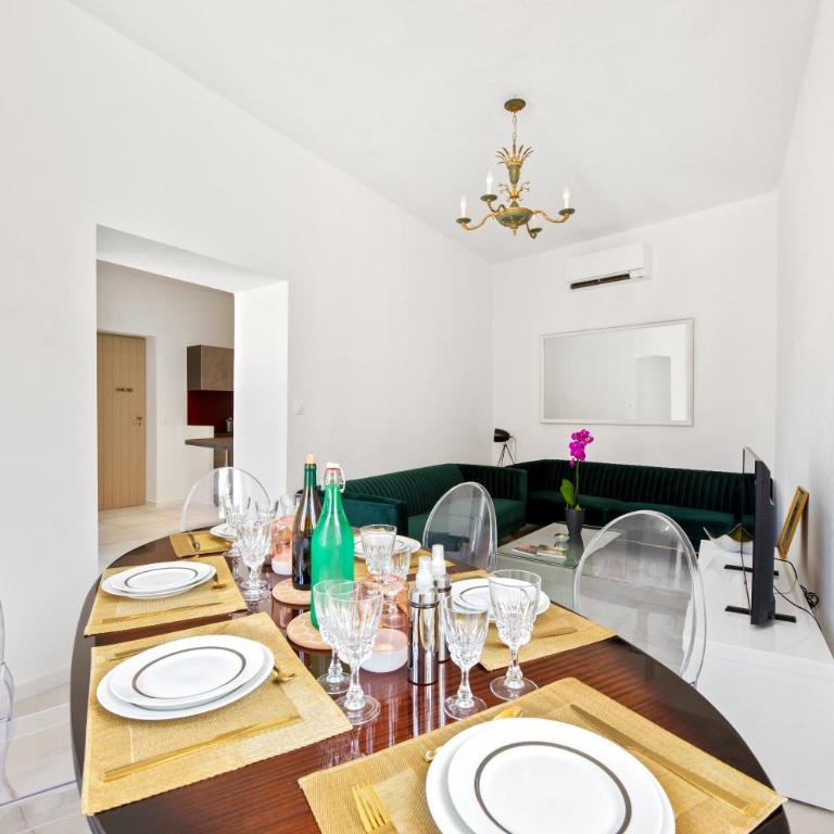 Madonuccia - Hypercentral Chic & Cosy - Deluxe Apartment - 2