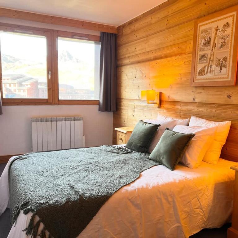 Skis et piscine 2100 m - Apartment mit 2 Schlafzimmern und Bergblick - 2