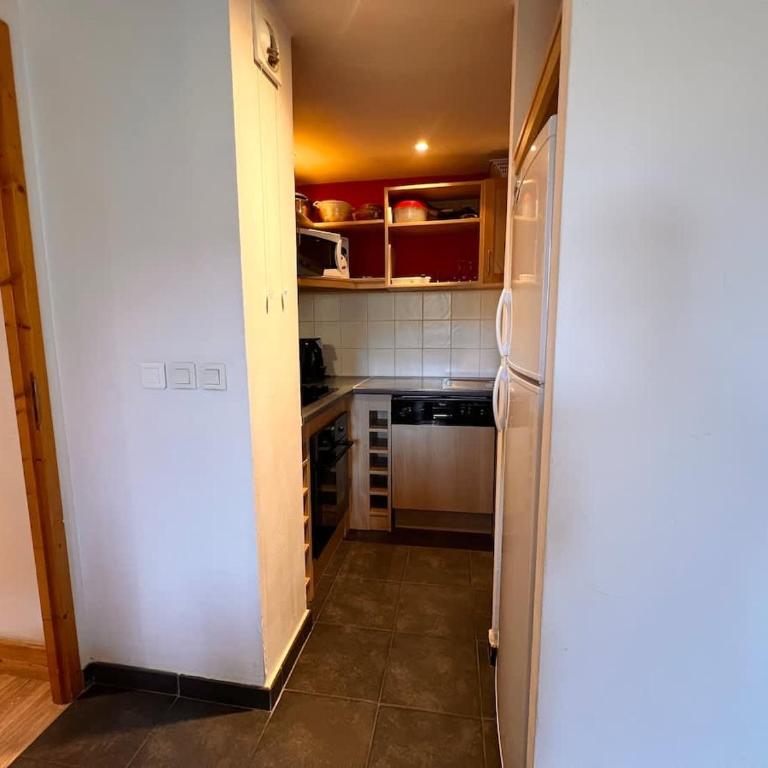 Skis et piscine 2100 m - Apartment mit 2 Schlafzimmern und Bergblick - 17