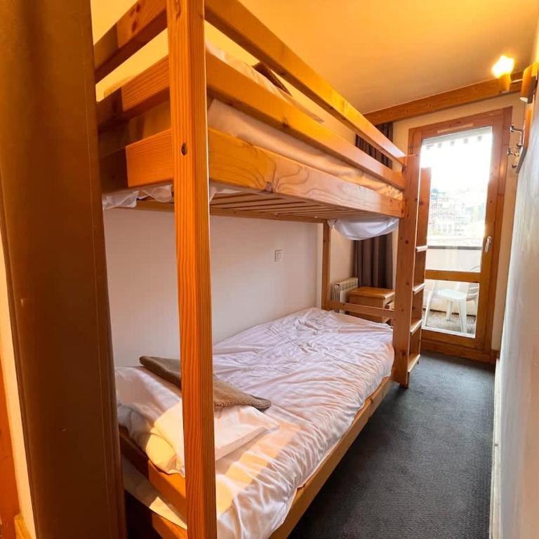 Skis et piscine 2100 m - Apartment mit 2 Schlafzimmern und Bergblick - 21