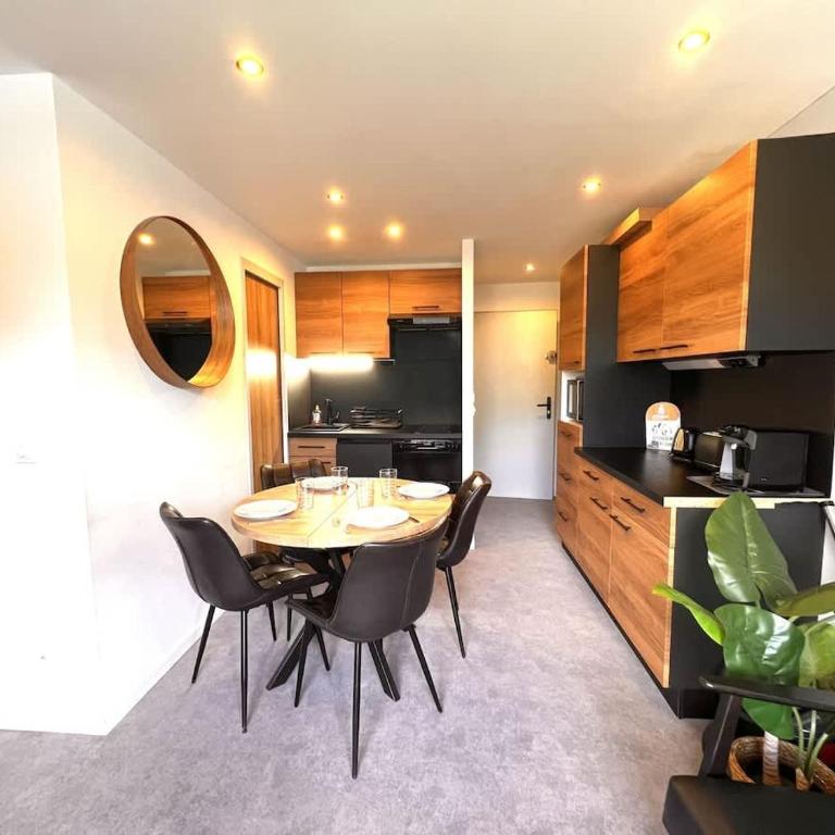 Balcon des Neiges - Appartement avec Vue sur la Montagne - 10