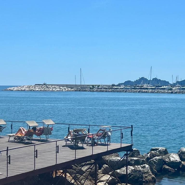 MAREBLU Rapallo Mare - Three-Bedroom House - 2