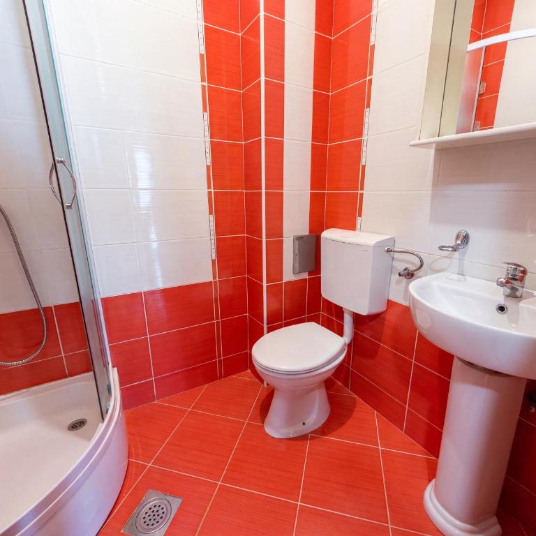 Family Apartment with 2 Terraces - Apartman sa 2 Spavaće Sobe - 5