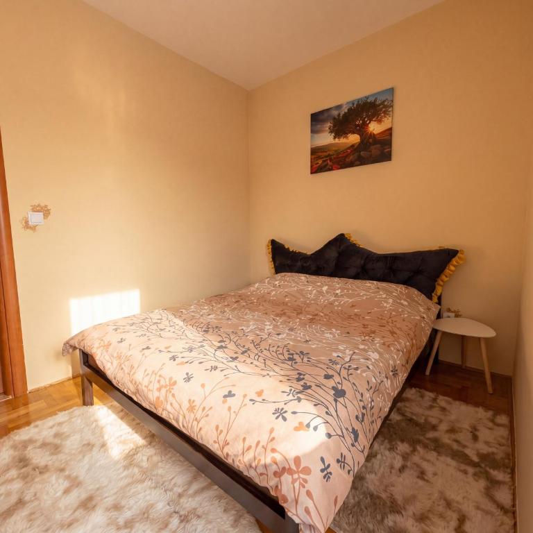 Family Apartment with 2 Terraces - Apartman sa 2 Spavaće Sobe - 8