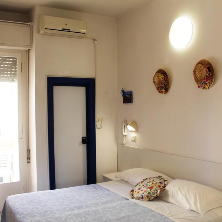 Hotel Graziella Mare - Camera Matrimoniale Economy - 11