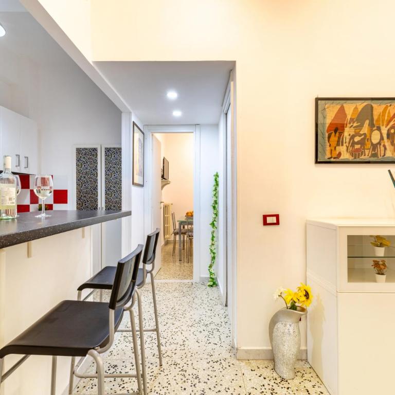 Hostly - Sant'Orsola Suite Apartment - One-Bedroom Apartment - 16