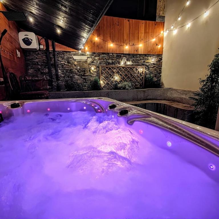 Villa Superbagneres - Appartement 1 Chambre avec Baignoire Spa - 2