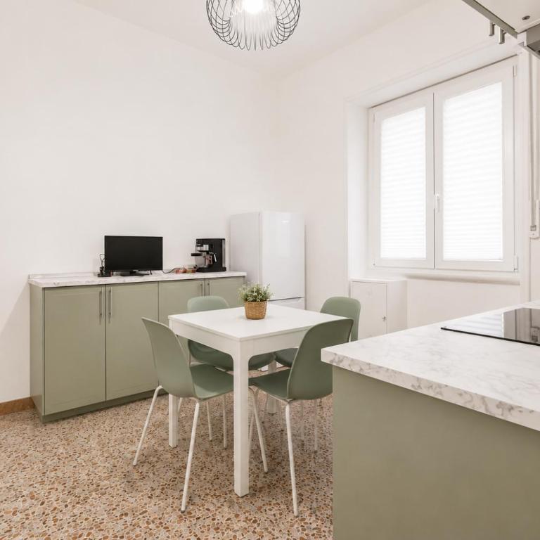 Frapolli 40 Elegant Studio - Appartamento con 1 Camera da Letto - 6