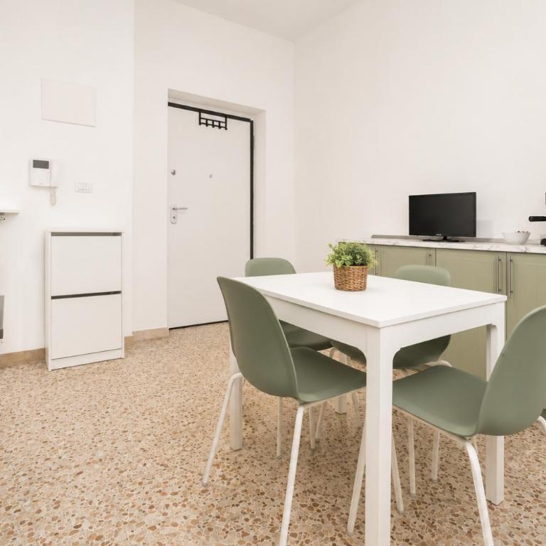 Frapolli 40 Elegant Studio - Appartamento con 1 Camera da Letto - 7