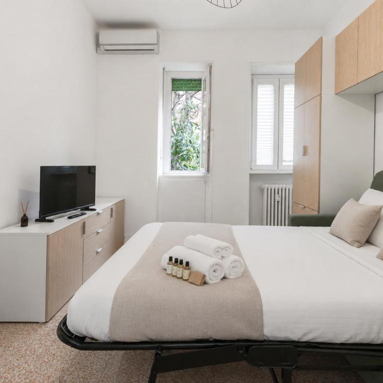Frapolli 40 Elegant Studio - Appartamento con 1 Camera da Letto - 2