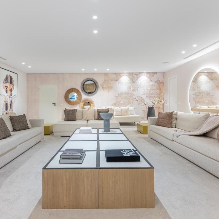 VACATION MARBELLA I Villa Almost Heaven, Private Heated Pool, Prime Location Golf Valley, Minutes to Puerto Banus, Hot Tub, GYM, World-Class Dining - Villa Supérieure - 40