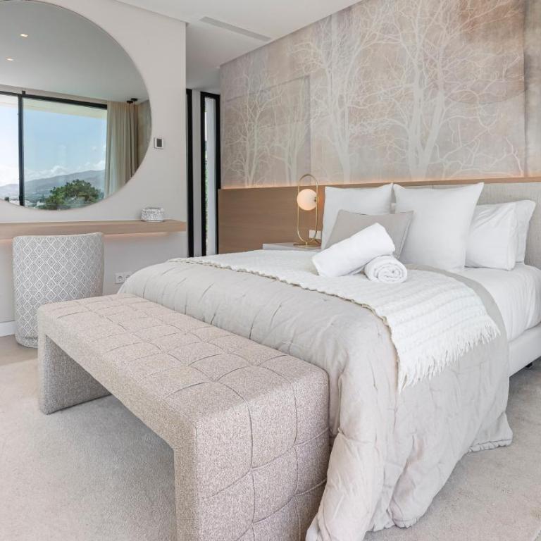 VACATION MARBELLA I Villa Almost Heaven, Private Heated Pool, Prime Location Golf Valley, Minutes to Puerto Banus, Hot Tub, GYM, World-Class Dining - Villa Supérieure - 30