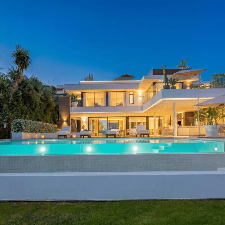 VACATION MARBELLA I Villa Almost Heaven, Private Heated Pool, Prime Location Golf Valley, Minutes to Puerto Banus, Hot Tub, GYM, World-Class Dining - Villa Supérieure - 38
