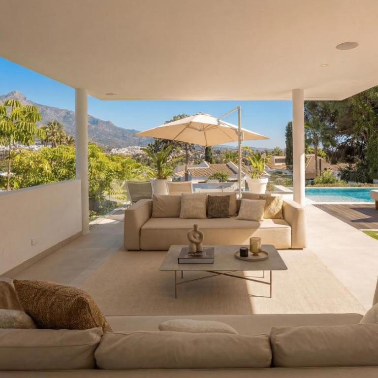 VACATION MARBELLA I Villa Almost Heaven, Private Heated Pool, Prime Location Golf Valley, Minutes to Puerto Banus, Hot Tub, GYM, World-Class Dining - Villa Supérieure - 37