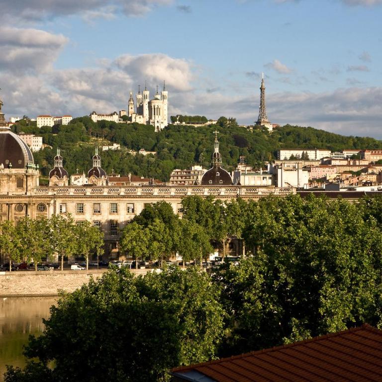 Best Western Plus Hotel du Pont Wilson - Suite Lit Queen-Size - Vue Panoramique - 1