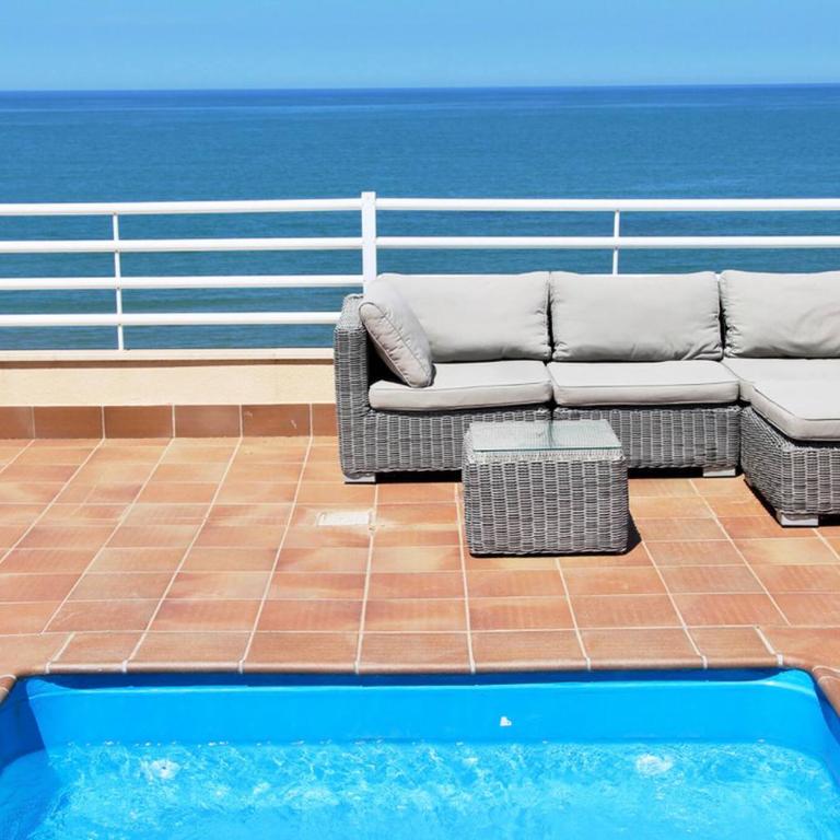 Ático frontal al mar con piscina privada by homeprive - Penthouse - 2