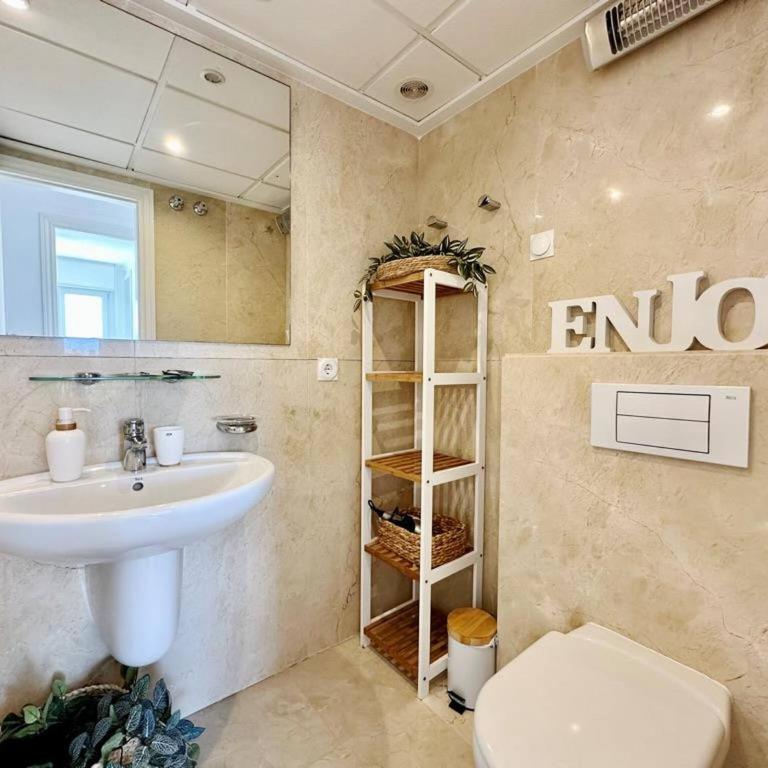 Ático frontal al mar con piscina privada by homeprive - Penthouse - 35