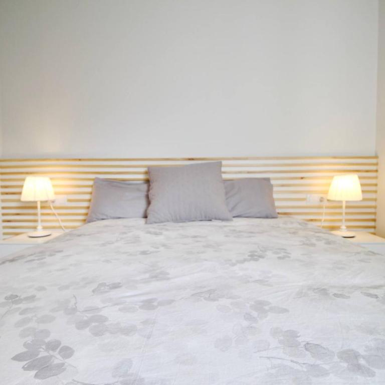 Marina Real 83 by homeprive - Appartement - 17
