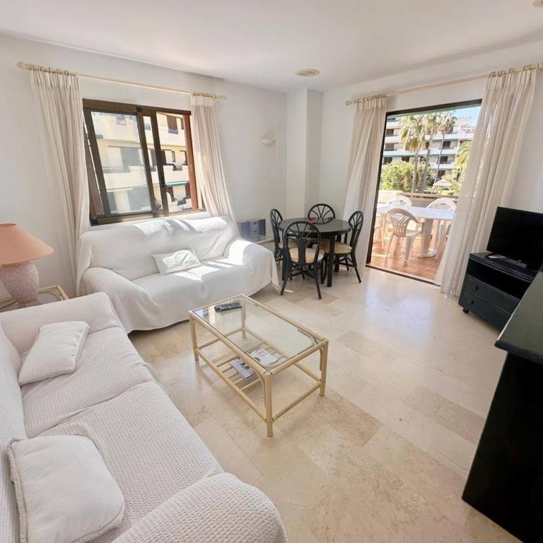 Playa Grande 85 by homeprive - Appartement - 9