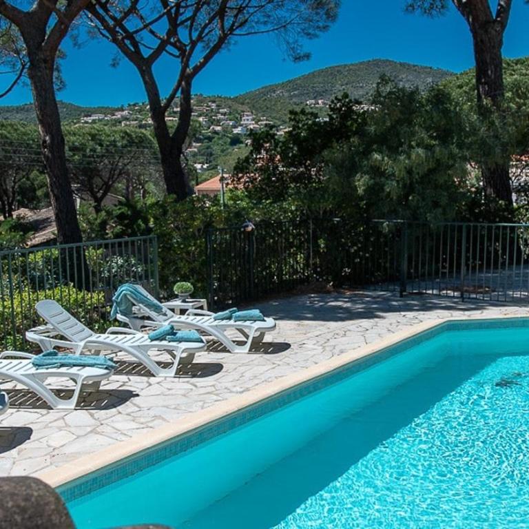 Magnifique Villa Provençale aux Issambres - Villa 3 Chambres - 6