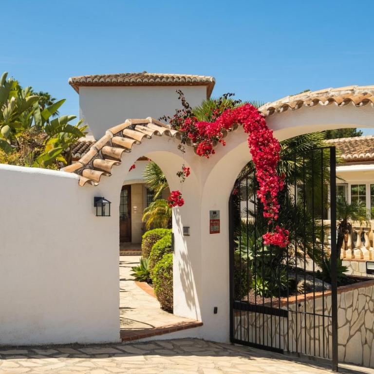 Casa Mi Sueño - Luxury Villa in Jávea - Three-Bedroom Villa - 2