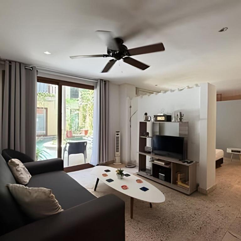 Casa del Rio by Colproperty Management - One-Bedroom Apartment - 9