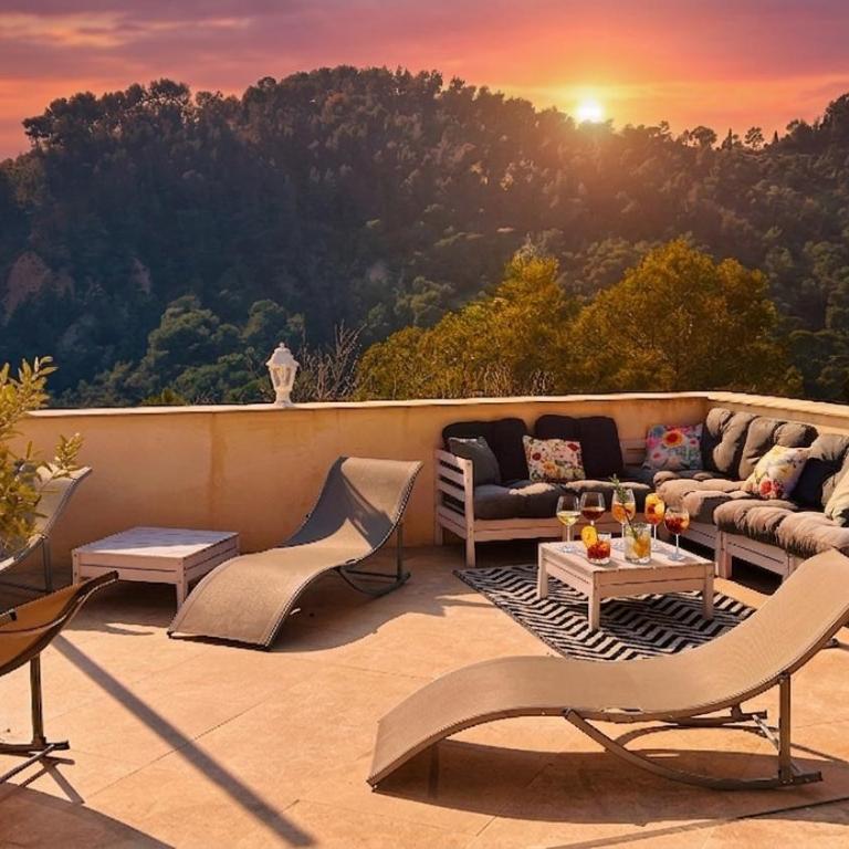 La Casa dela Felicidad Villa piscine privée Près de Nice - Villa con piscina privada - 12