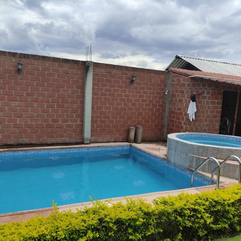 Casa vacacional privada con piscina y jacuzzi - Casa de 3 dormitorios - 12