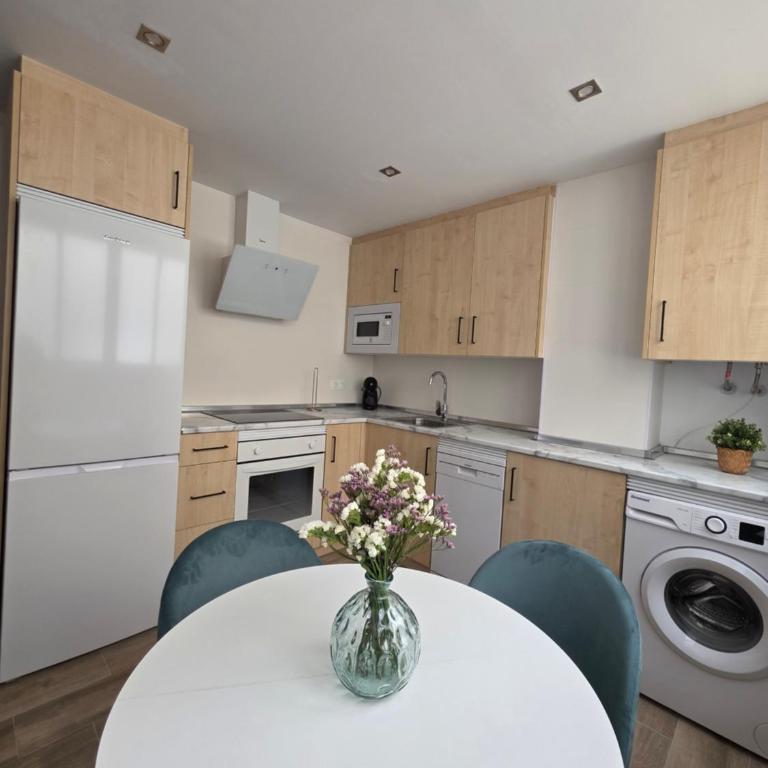 COLON NERJA Centro - Apartamento de 2 dormitorios - 9
