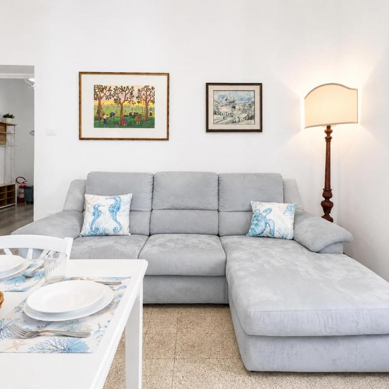 In centro sul mare - 2 camere e balcone - 5 posti letto - Two-Bedroom Apartment - 22