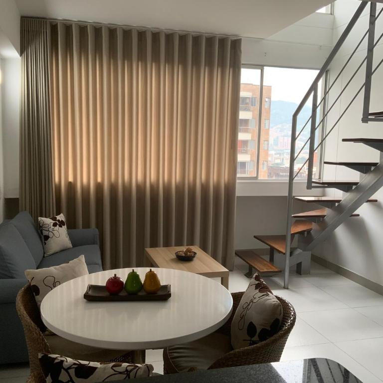 Amoblados Medellin Poblado - Apartamento Deluxe de 2 dormitorios - 11