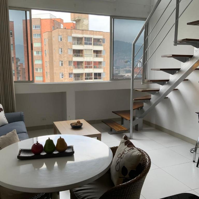 Amoblados Medellin Poblado - Apartamento Deluxe de 2 dormitorios - 3